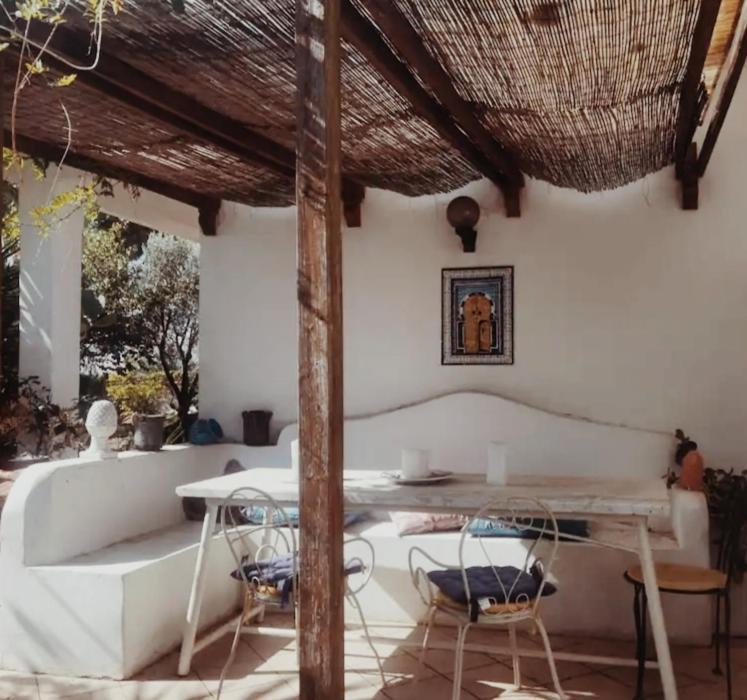 ホテル La Casa Di Fede ラヌーヴィオ エクステリア 写真